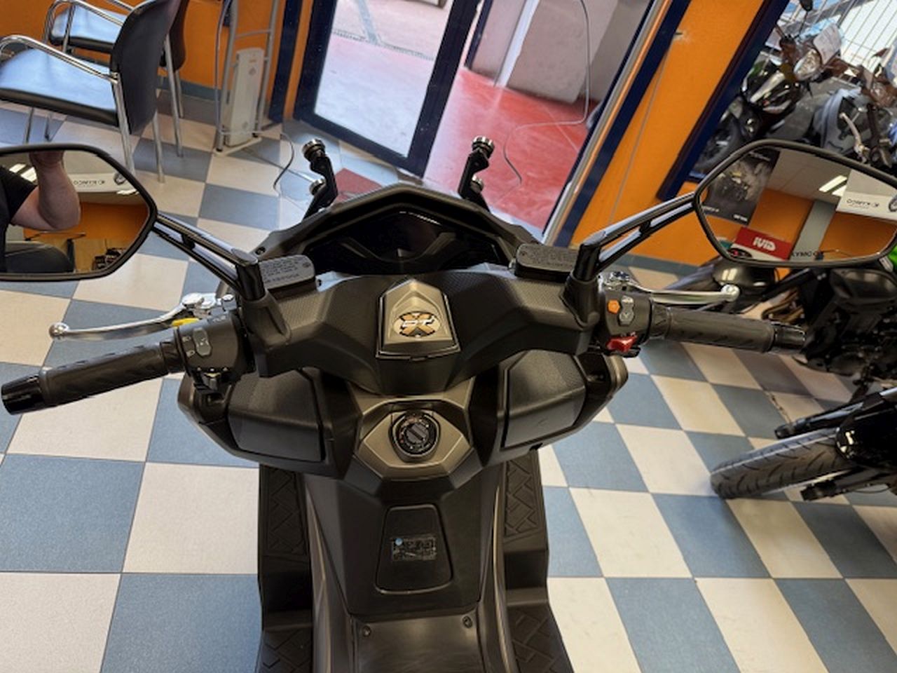 KYMCO DTX 350 KYMCO DTX 350
