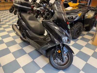 Kymco Grand Dink 300