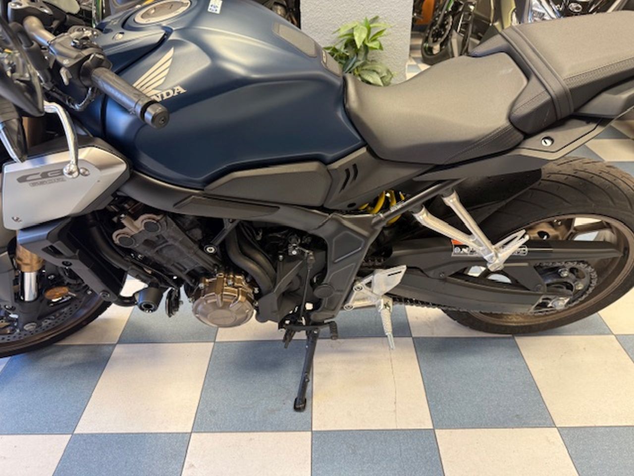 HONDA CB 650 R HONDA CB 650 R