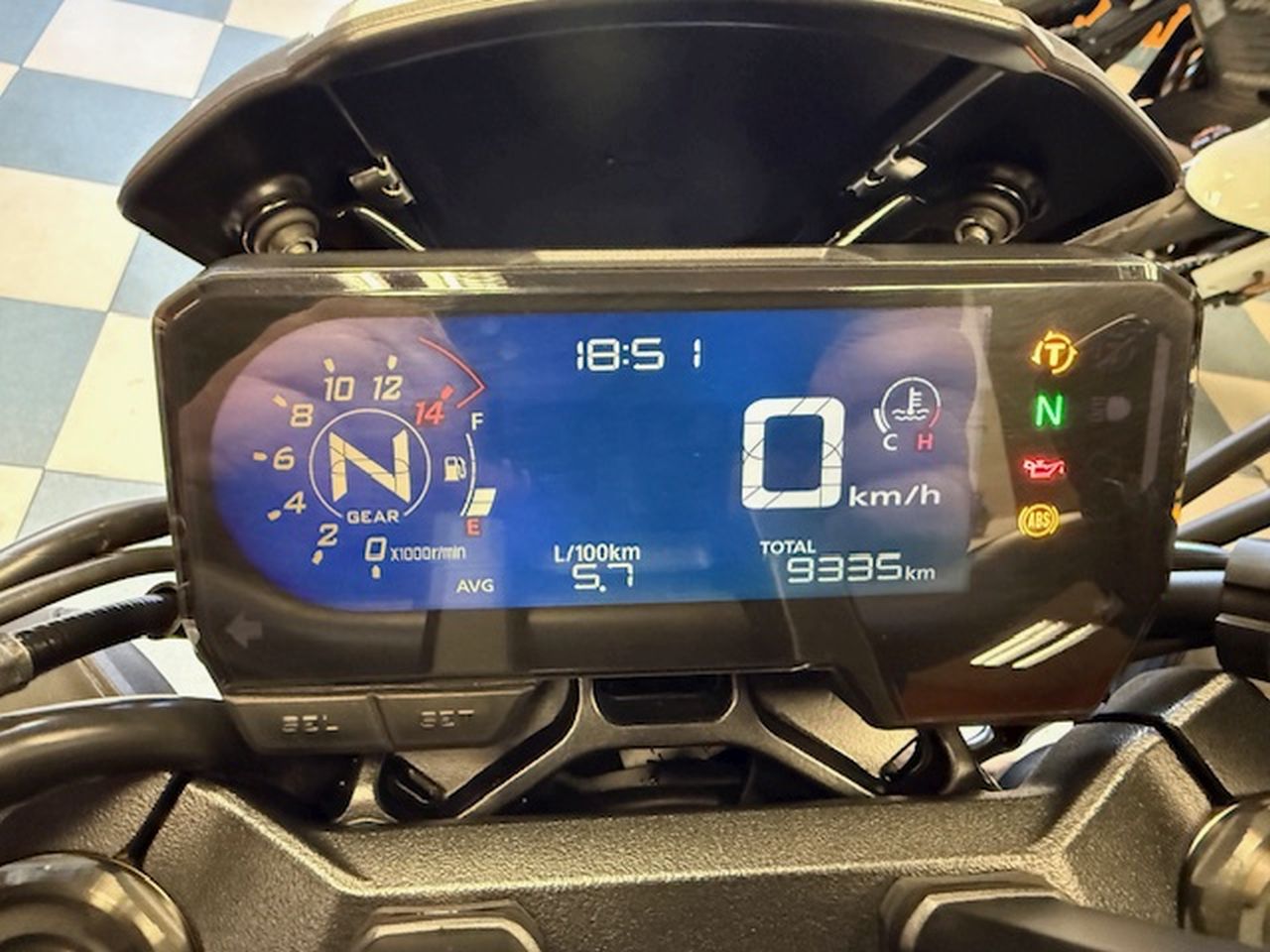 HONDA CB 650 R HONDA CB 650 R