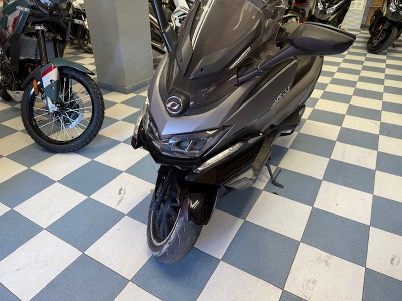 DAELIM XQ1 125 D DAELIM XQ1 125 D