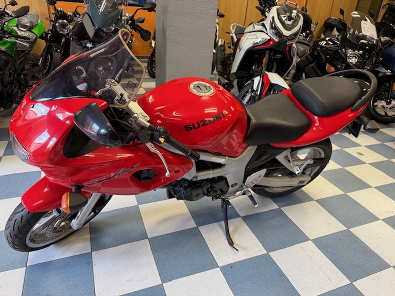 SUZUKI SV 650 SUZUKI SV 650