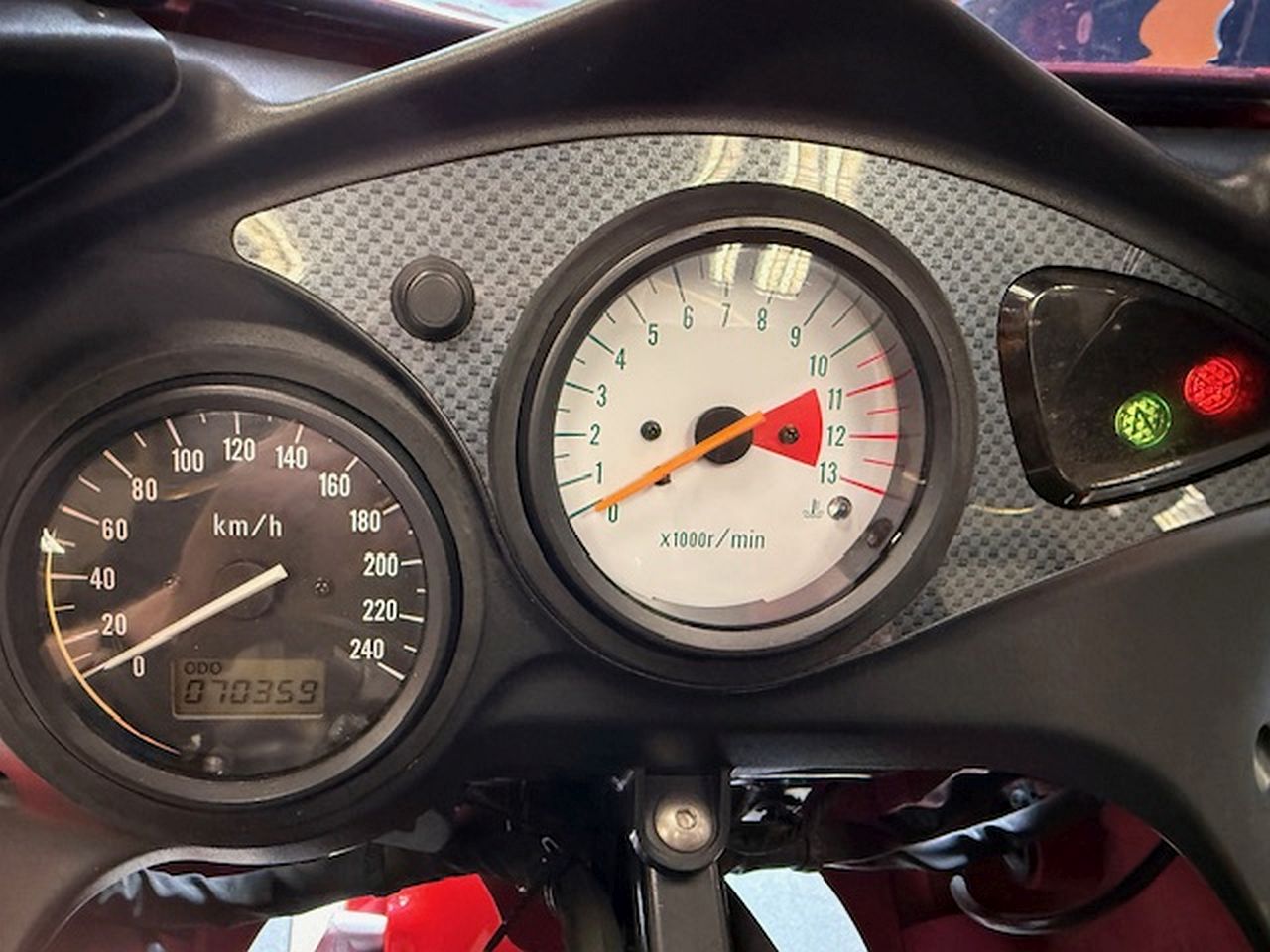SUZUKI SV 650 SUZUKI SV 650