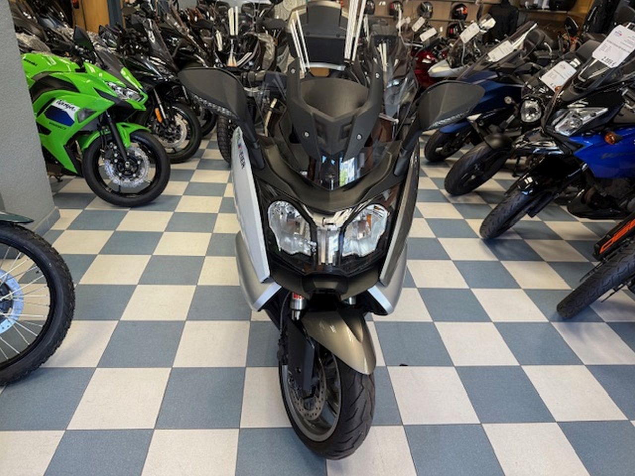 BMW C 650 GT BMW C 650 GT