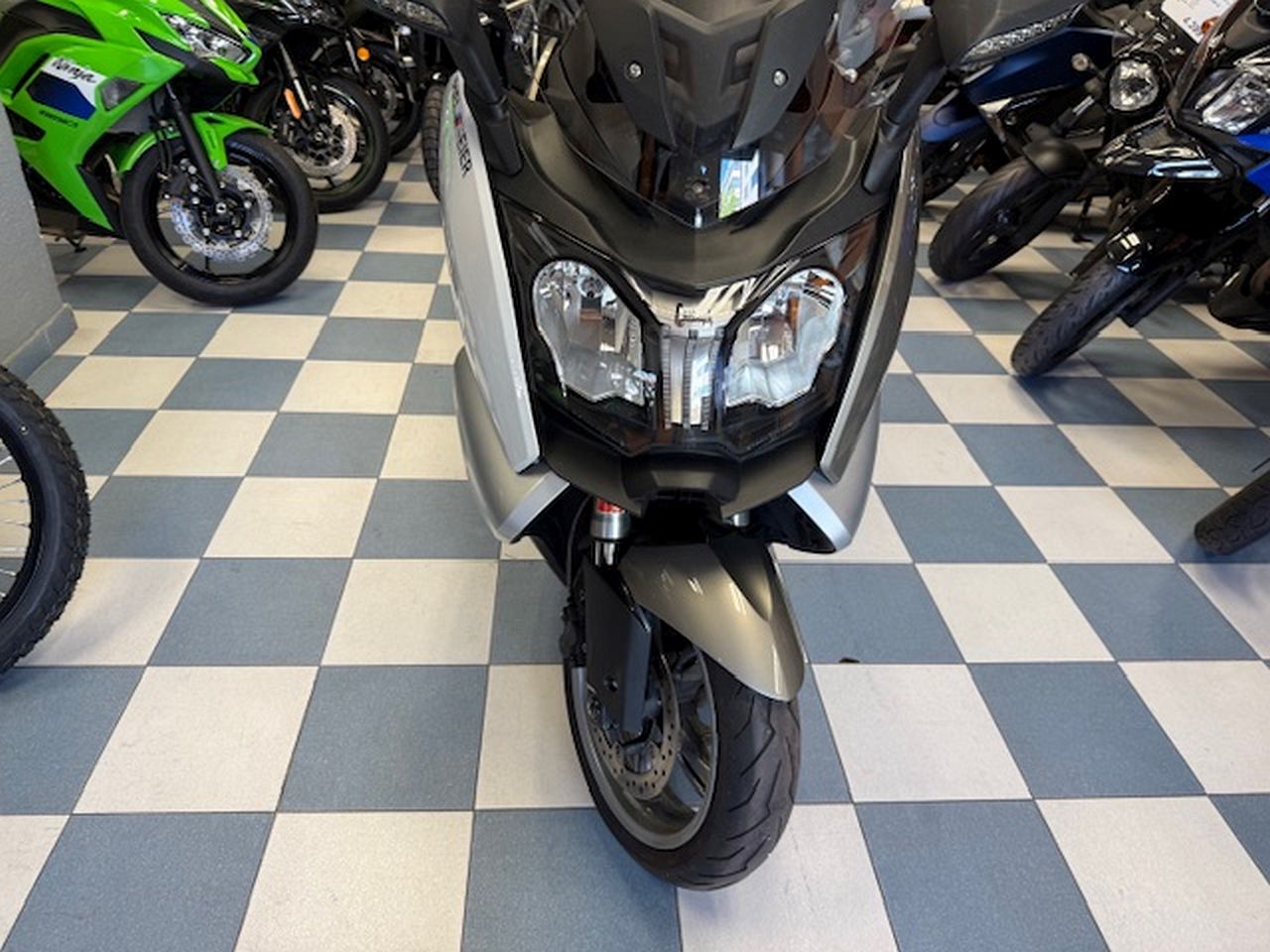 BMW C 650 GT BMW C 650 GT
