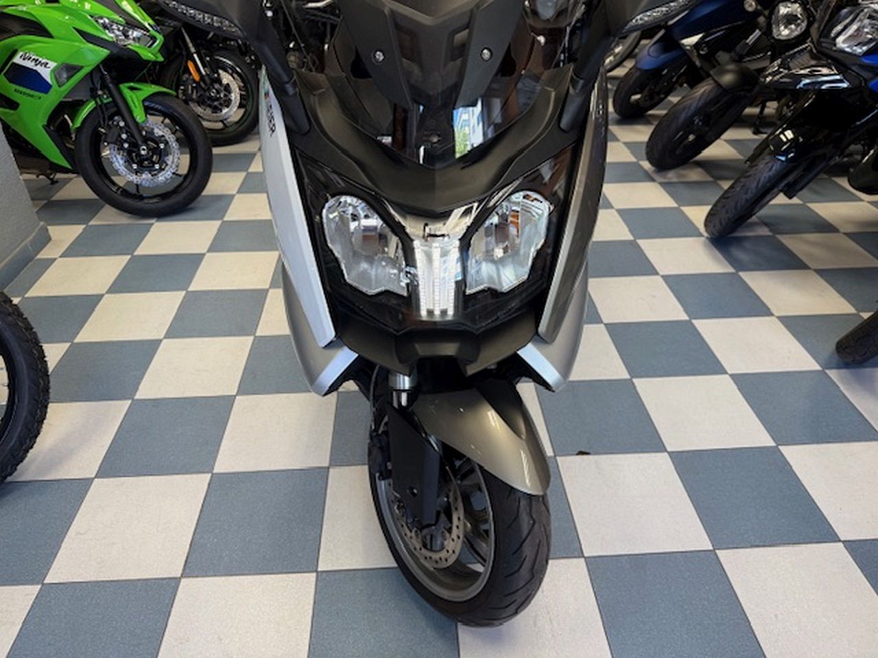 BMW C 650 GT BMW C 650 GT