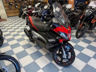 Aprilia SR Max 125