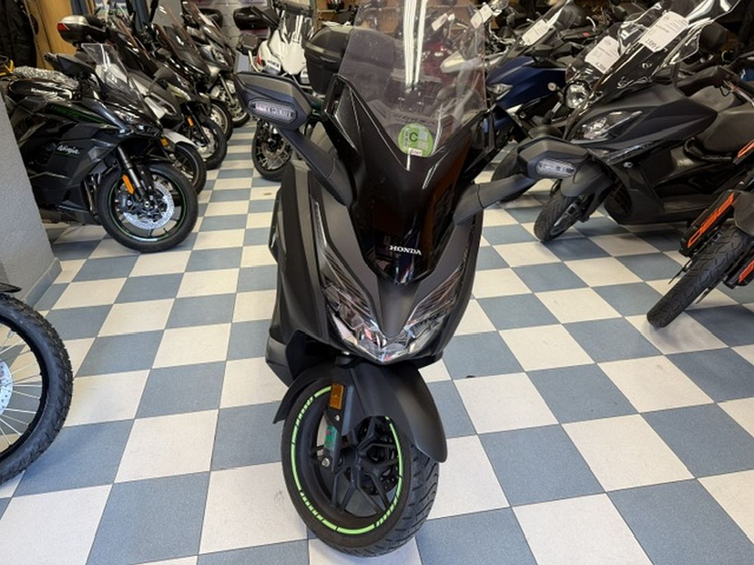 HONDA FORZA 125 HONDA FORZA 125