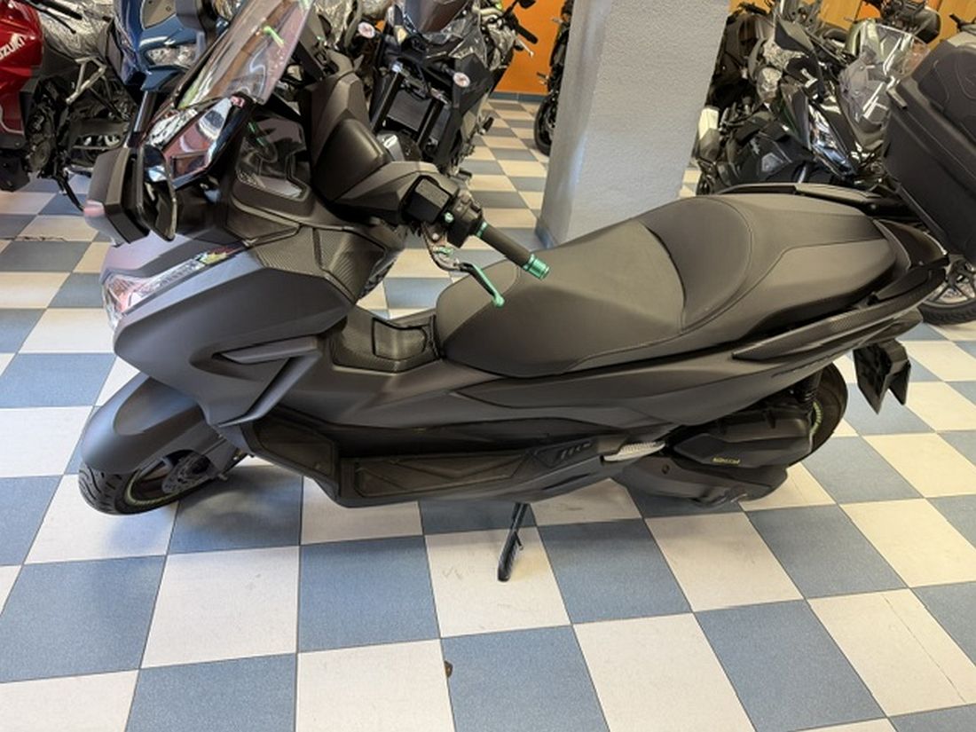 HONDA FORZA 125 HONDA FORZA 125