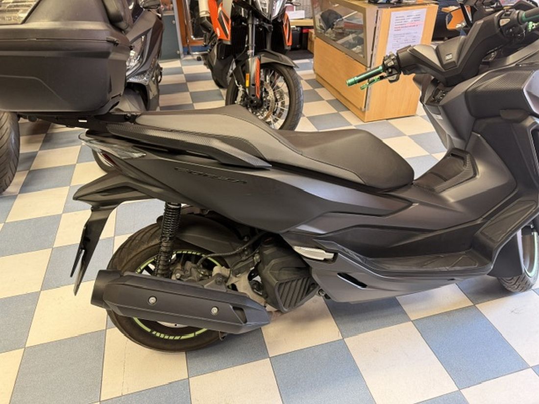 HONDA FORZA 125 HONDA FORZA 125