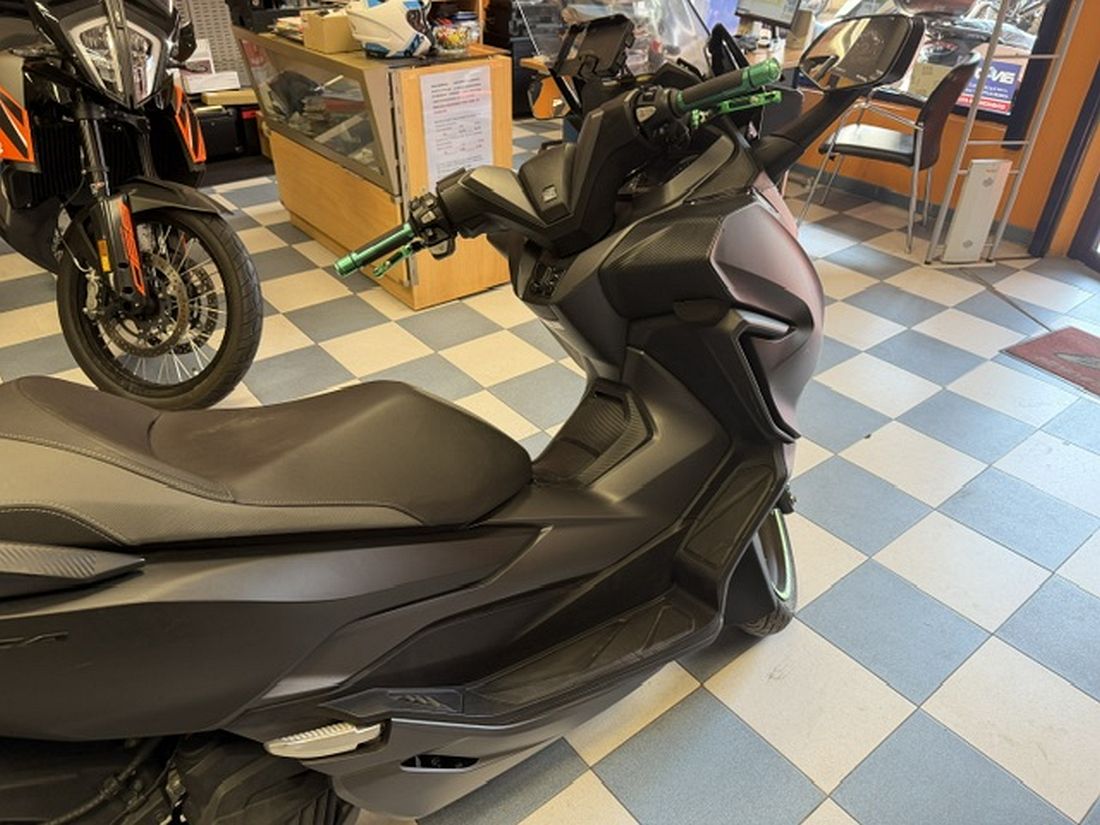 HONDA FORZA 125 HONDA FORZA 125