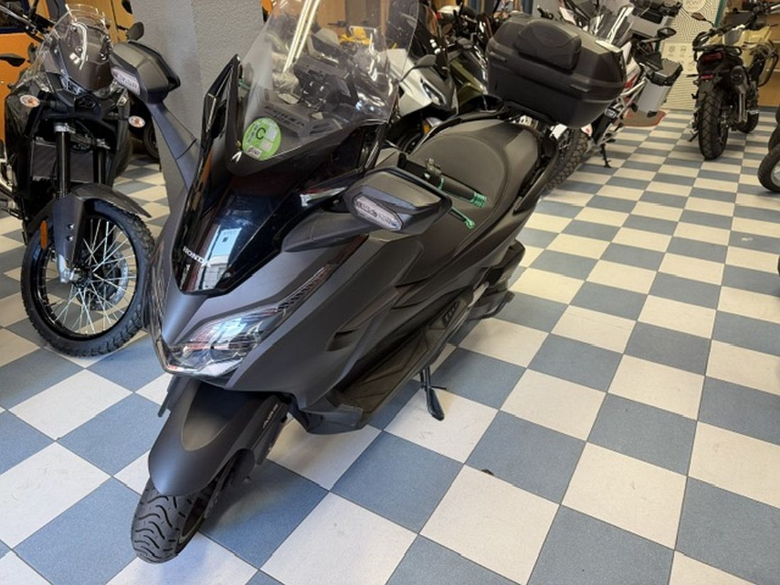 HONDA FORZA 125 HONDA FORZA 125