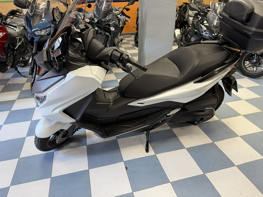 HONDA FORZA 350 HONDA FORZA 350