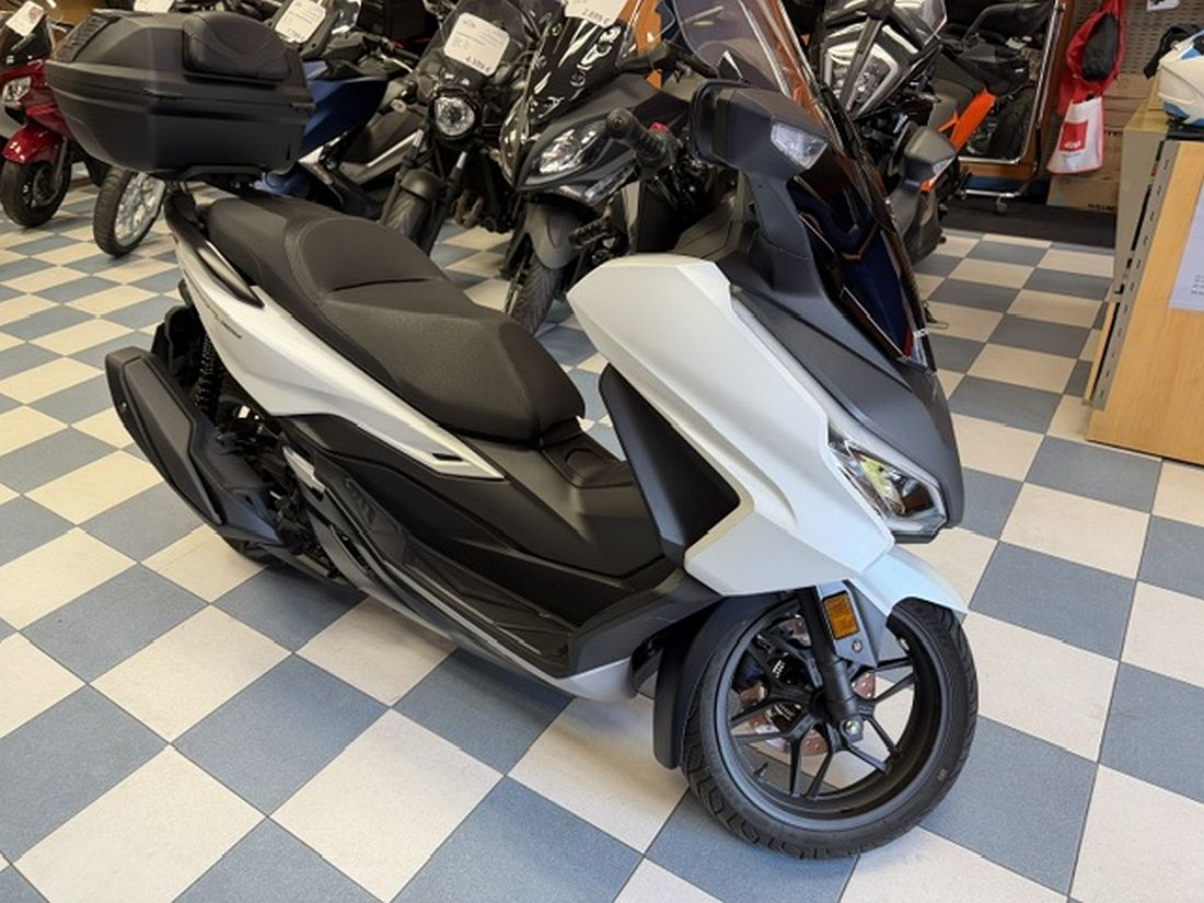 HONDA FORZA 350 HONDA FORZA 350