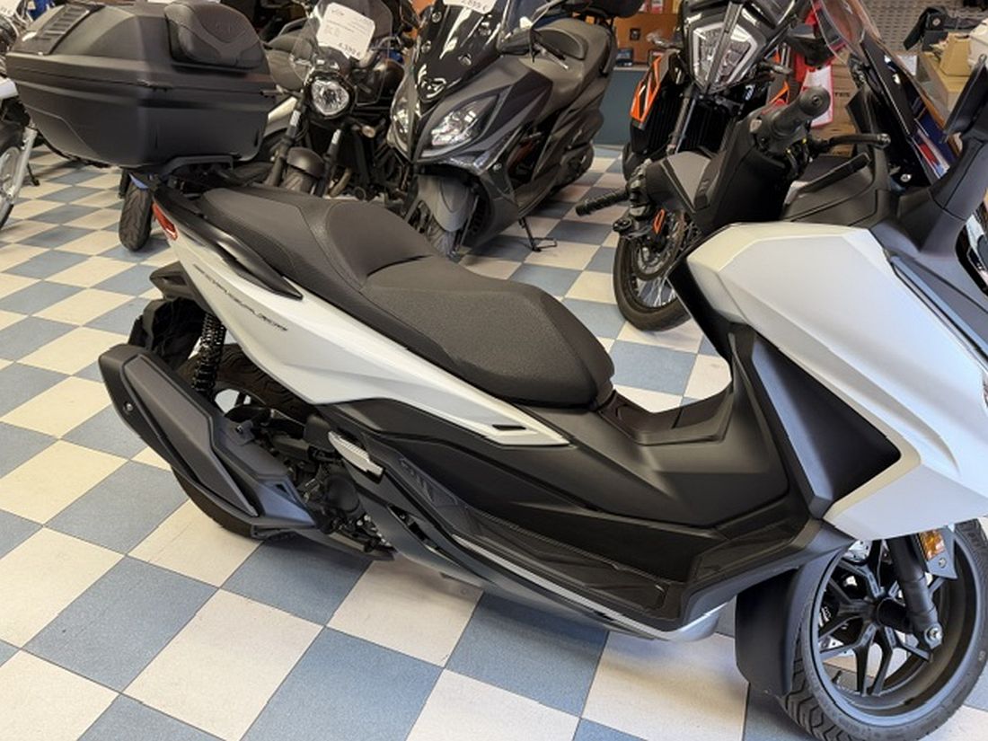HONDA FORZA 350 HONDA FORZA 350