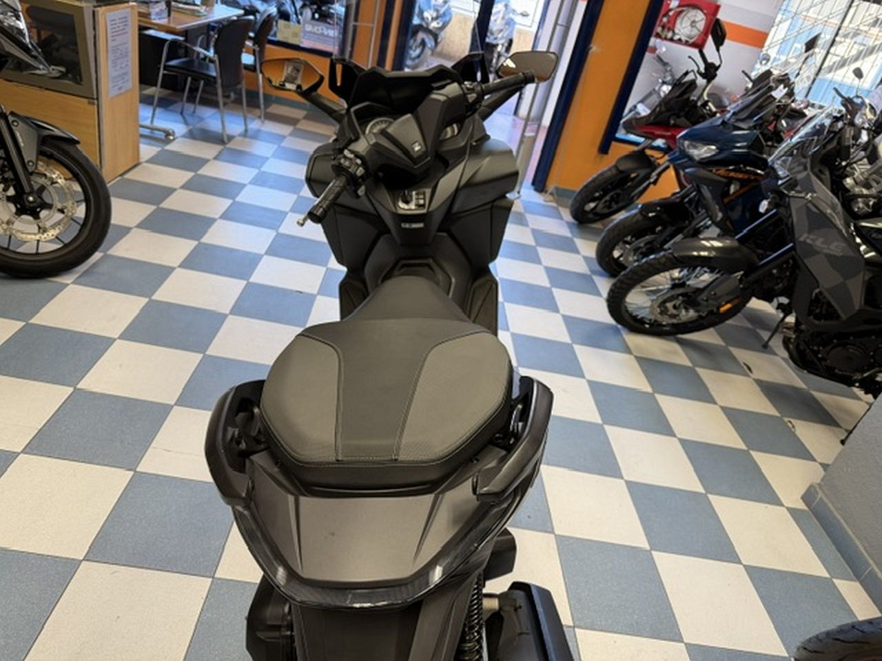 HONDA FORZA 125 HONDA FORZA 125