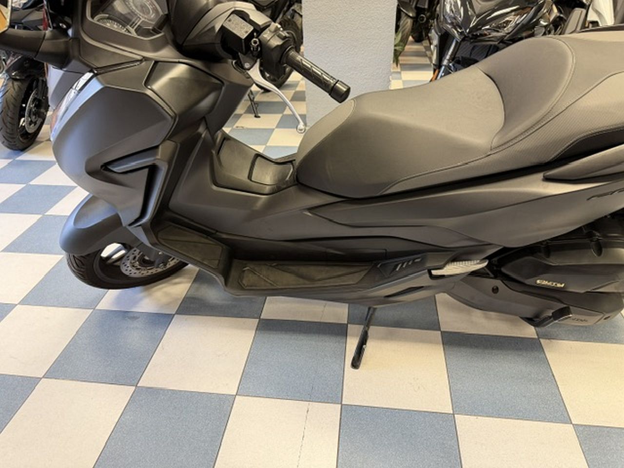 HONDA FORZA 125 HONDA FORZA 125