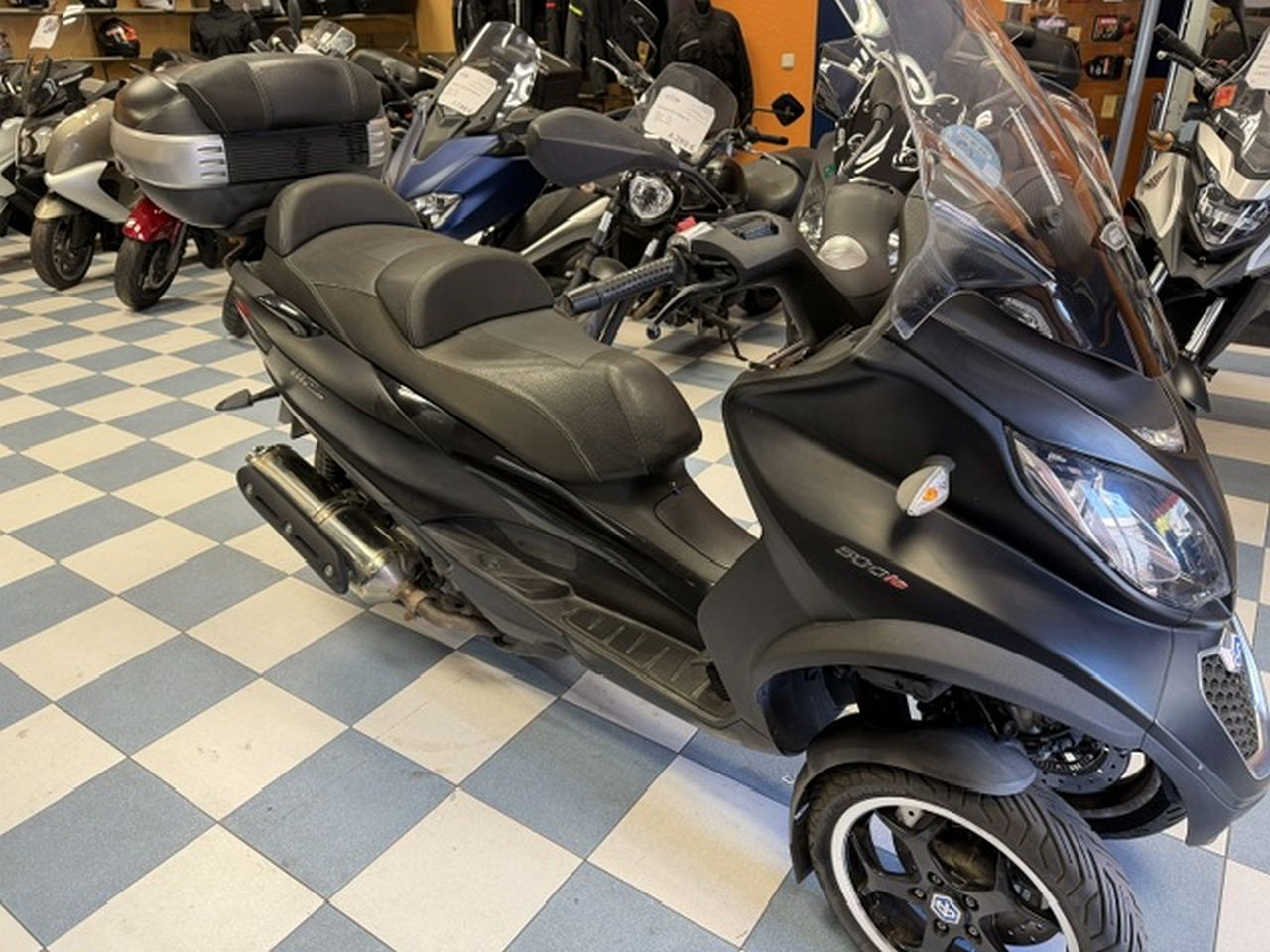 PIAGGIO MP3 LT 500 Sport PIAGGIO MP3 LT 500 Sport
