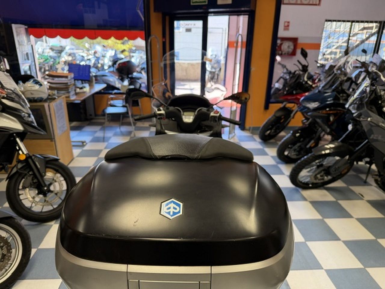 PIAGGIO MP3 LT 500 Sport PIAGGIO MP3 LT 500 Sport