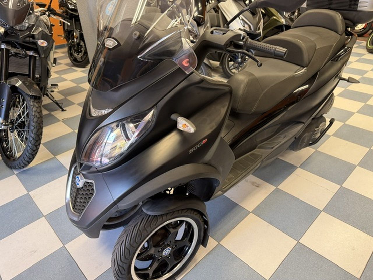 PIAGGIO MP3 LT 500 Sport PIAGGIO MP3 LT 500 Sport