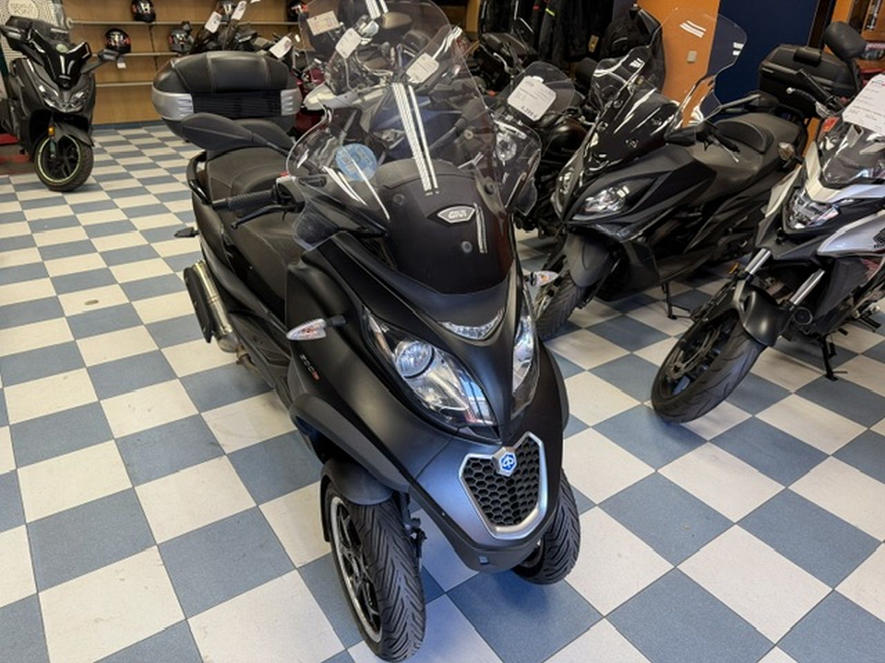 PIAGGIO MP3 LT 500 Sport PIAGGIO MP3 LT 500 Sport