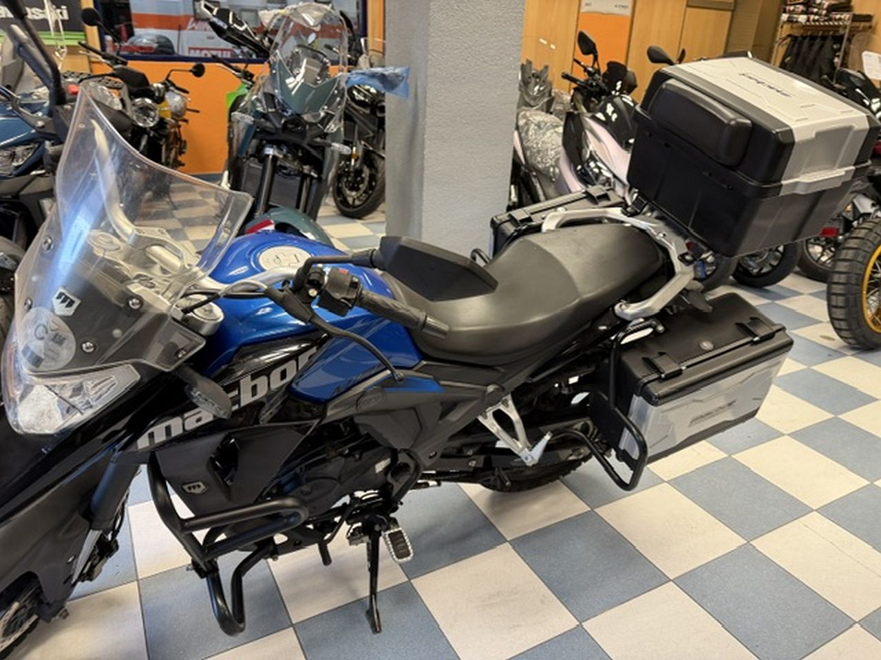 MACBOR MONTANA XR1 MACBOR MONTANA XR1