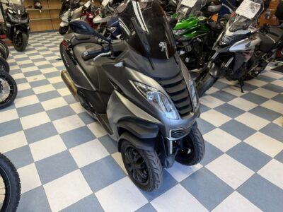 PEUGEOT METROPOLIS 400
