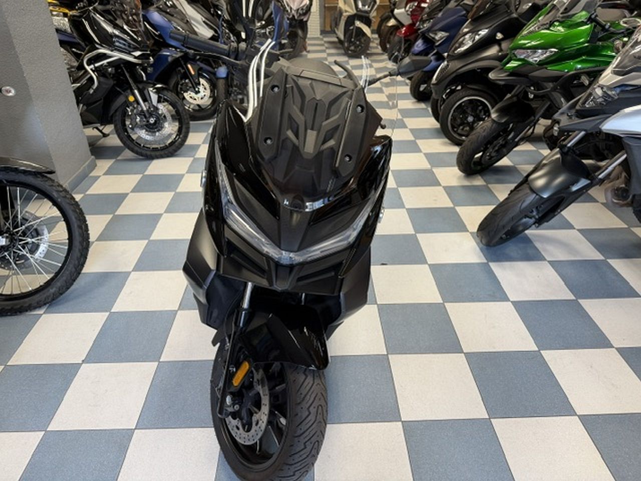 VOGE SR4 MAX T VOGE SR4 MAX T
