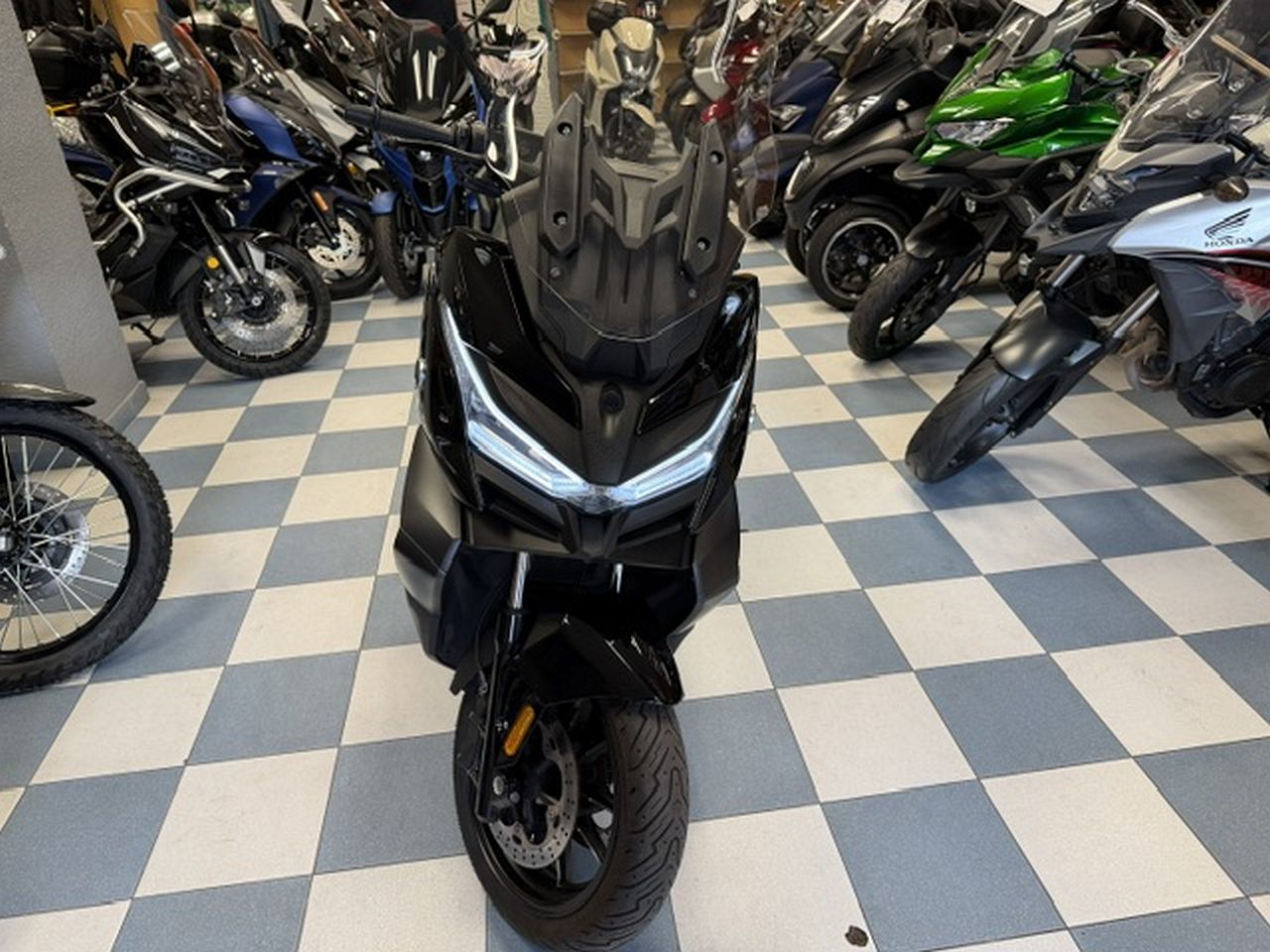 VOGE SR4 MAX T VOGE SR4 MAX T