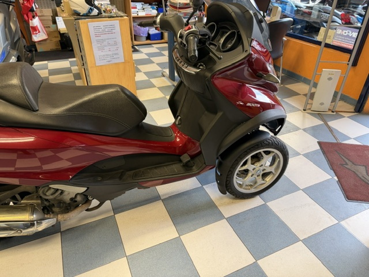 PIAGGIO MP3 500 LT ABS ASR PIAGGIO MP3 500 LT ABS ASR
