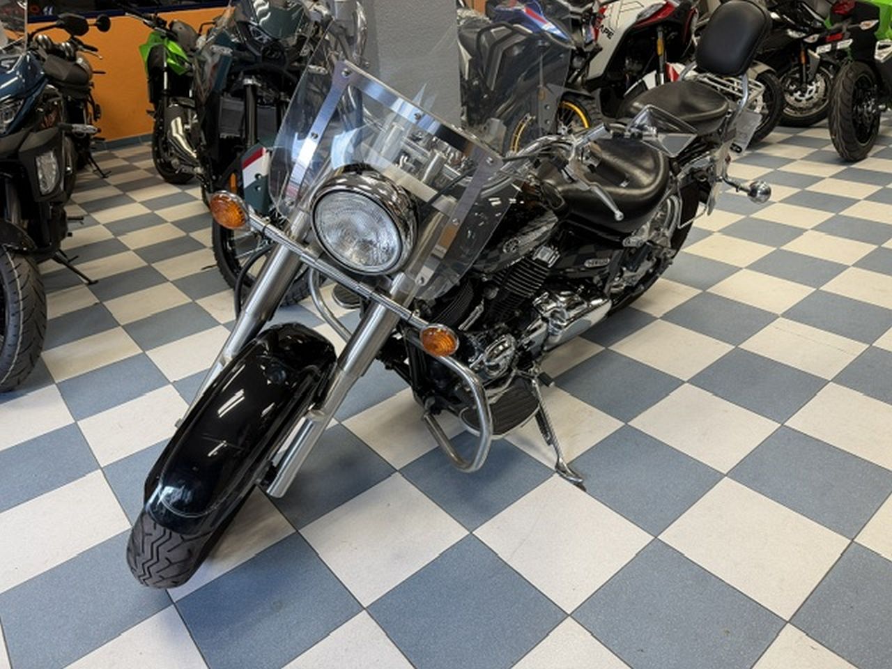 YAMAHA XVS 650 Drag Star Classic YAMAHA XVS 650 Drag Star Classic