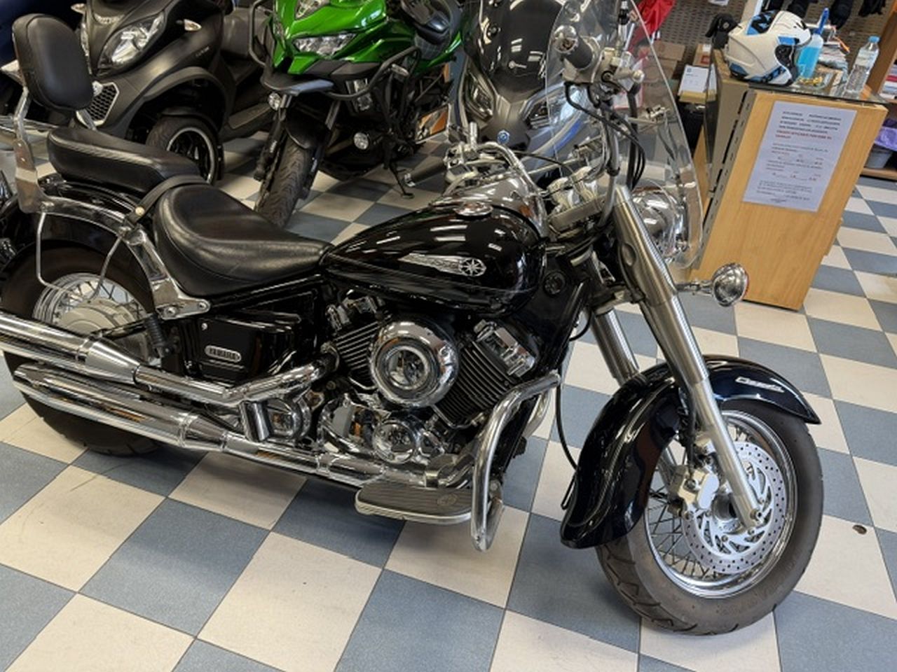 YAMAHA XVS 650 Drag Star Classic YAMAHA XVS 650 Drag Star Classic