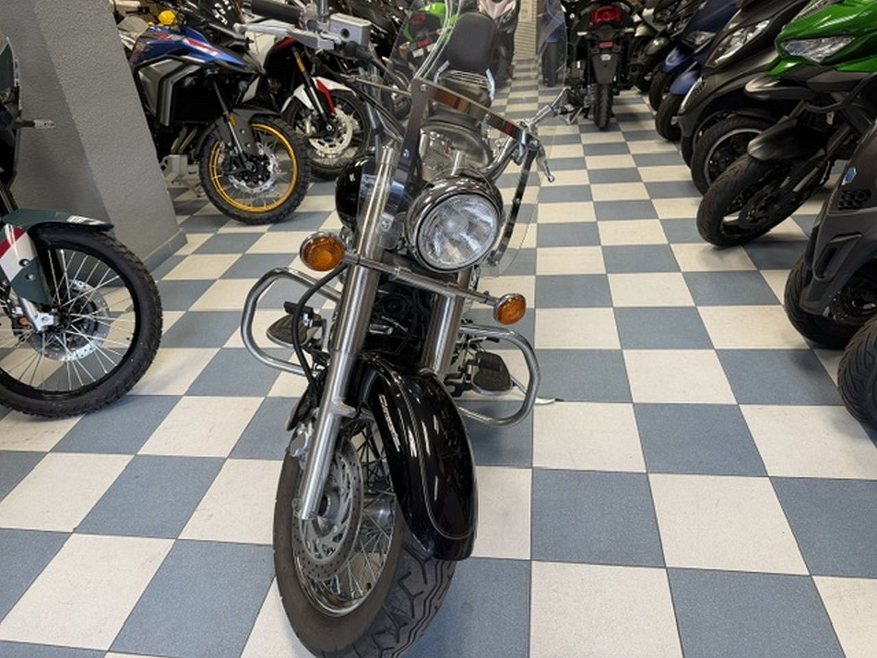 YAMAHA XVS 650 Drag Star Classic YAMAHA XVS 650 Drag Star Classic